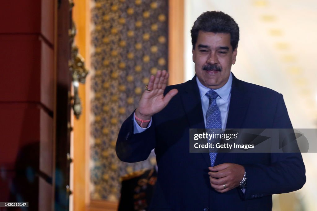 Nicolas Maduro Meets Colombian Chancellor After Reestablishing Diplomatic Relationships