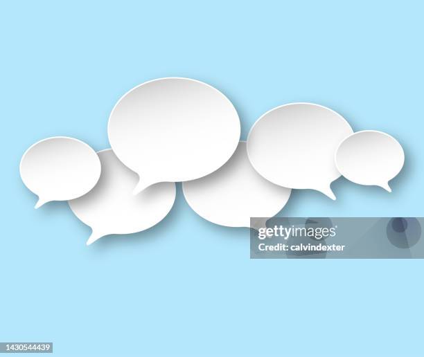 ilustraciones, imágenes clip art, dibujos animados e iconos de stock de burbujas de habla y pensamiento con efecto de sombra paralela - sombra paralela