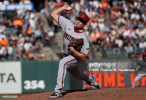 Mark Melancon of the Arizona Diamondbacks pitches against the San Francisco Giants in the bottom of the eighth inning at Oracle Park on October 01,...