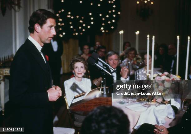 Le prince Charles pendant un dîner avec le président américain Ronald Reagan et son épouse Nancy à la Maison Blanche, Washington, USA