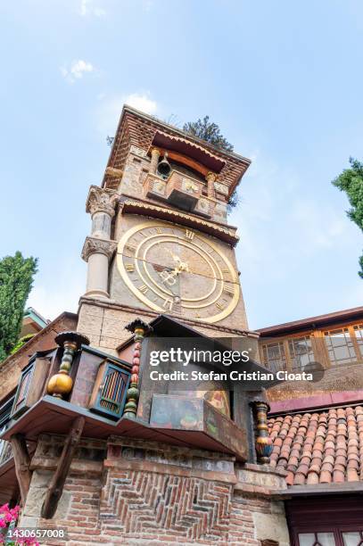 clock tower in city centre tbilisi, georgia. - turmuhr stock-fotos und bilder