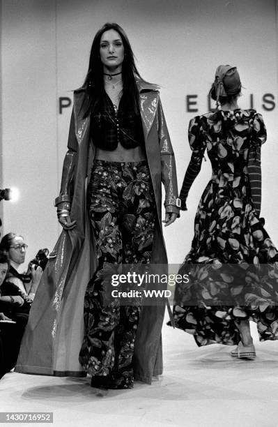 Marc Jacobs "Grunge" inspired collection would be one of his last for the Perry Ellis label. Model Danielle Zinaich. Model Danielle Zinaich.
