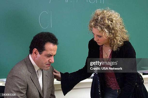 Mr. Monk Goes to Back to School" Episode 1 -- Pictured: Tony Shalhoub as Adrian Monk, Bitty Schram as Sharona Fleming --