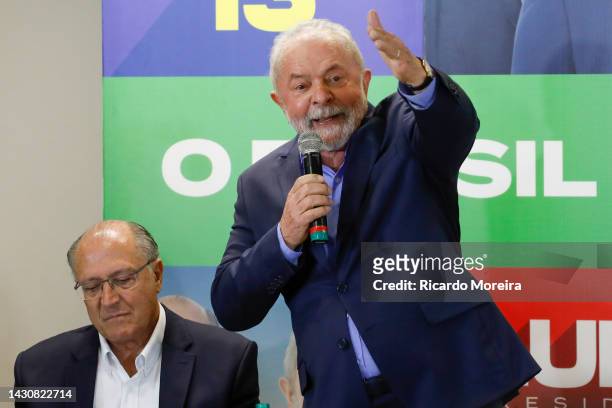 Candidate Luiz Inacio Lula da Silva speaks to Workers' Party speaks next to running mate Geraldo Alckmin during a meeting with leaders of different...