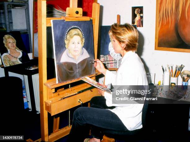 Carla Duval painting, Madrid, Spain, 1999.