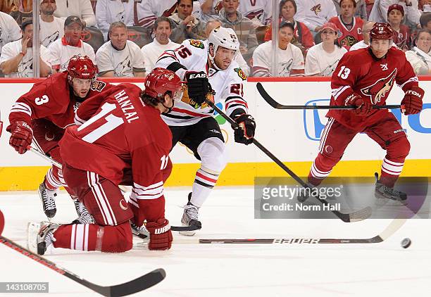 Viktor Stalberg of the Chicago Blackhawks passes the puck against the Phoenix Coyotes in Game One of the Western Conference Quarterfinals during the...