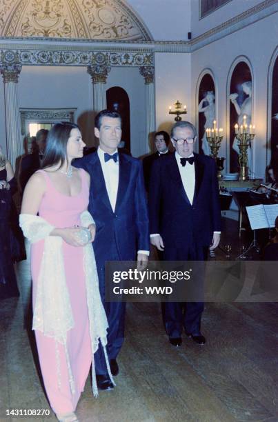 Pierce Brosnan And Keely Shaye Smith Wedding pierce-brosnan-and-keely-shaye-smith-wedding