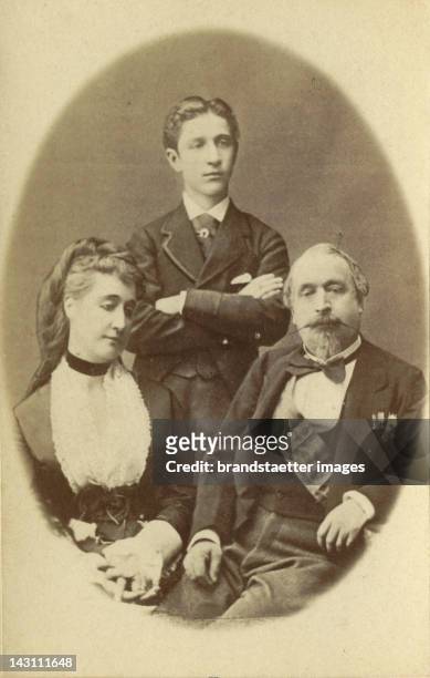 Emperor Napoleon III of France in his Exil in Chislehurst near London with empress Eugénie and the Son Napoléon Eugène Louis Bonaparte. Photograph....