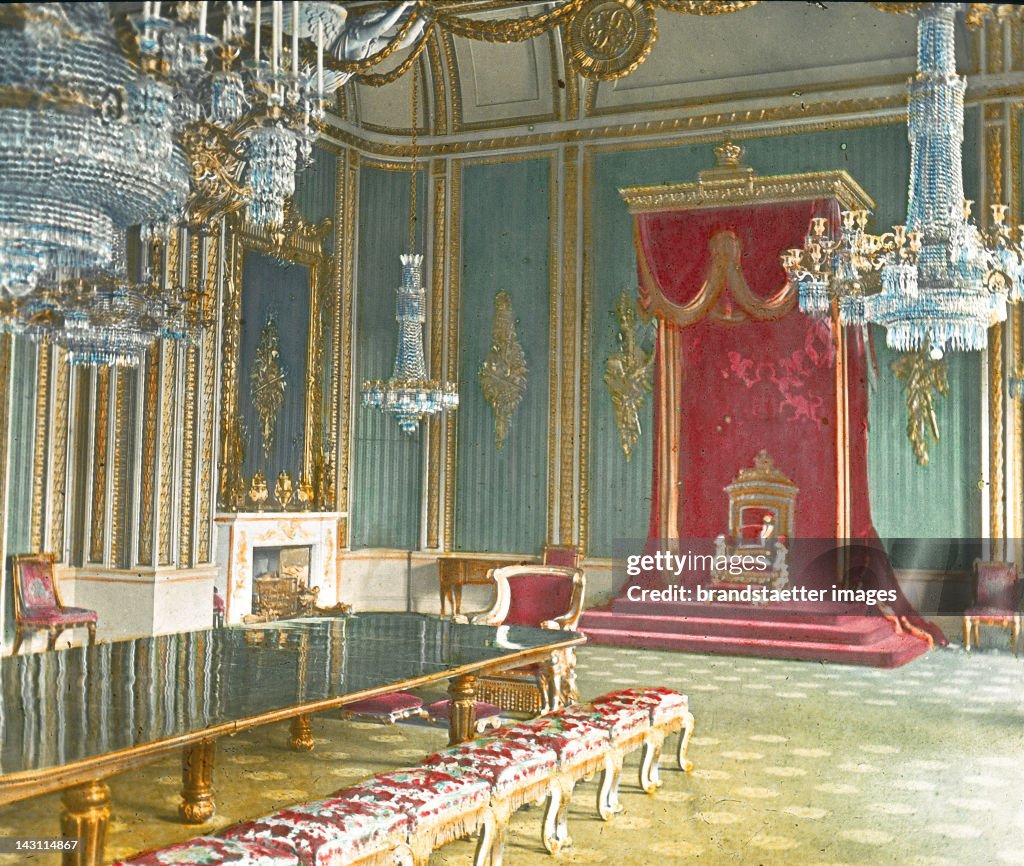 England Buckingham Palace Inside