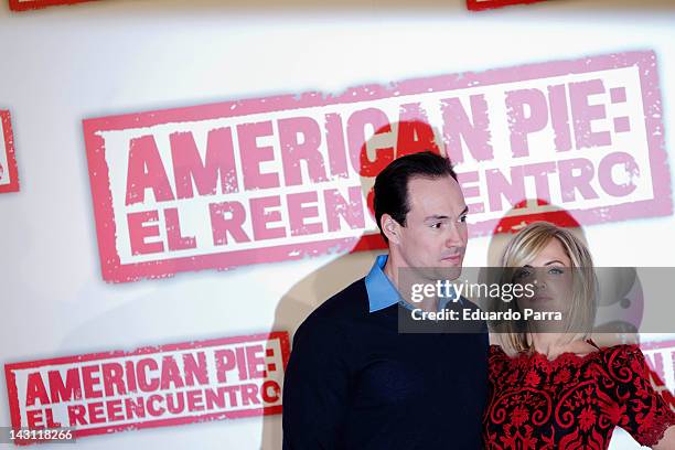 Actor Chris Klein and actress Mena Suvari attend 'American Pie: Reunion' photocall at Villamagna Hotel on April 19, 2012 in Madrid, Spain.