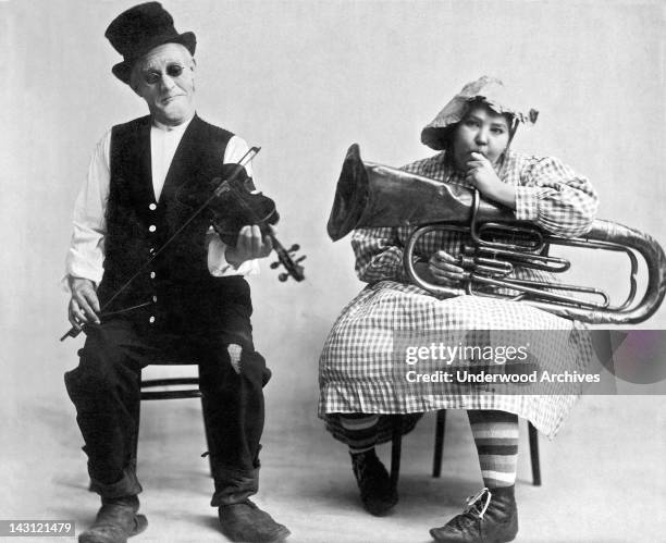 Jimmie and Blanche Creighton, a vaudeville team playing at the Orpheum Theater in Chicago, Chicago, Illinois, 1919.