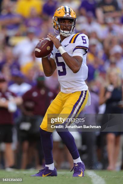 Jayden Daniels of the LSU Tigers throws the ball during a game at Tiger Stadium on September 17, 2022 in Baton Rouge, Louisiana.