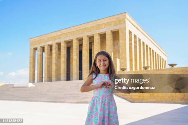 cute little girl visiting anitkabir (atatürk mausoleum), in ankara - ataturk stock pictures, royalty-free photos & images
