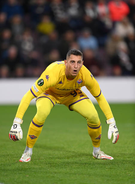 Fiorentina goalkeeper Pierluigi Gollini in action during the UEFA Europa Conference League group A match between Heart of Midlothian and ACF...