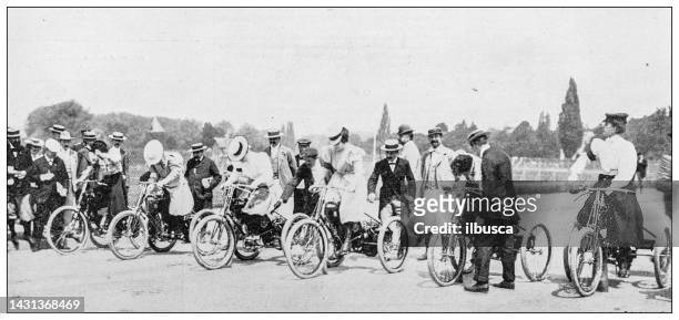 stockillustraties, clipart, cartoons en iconen met antique image: tricycle motorbike woman race - racemotor circuit