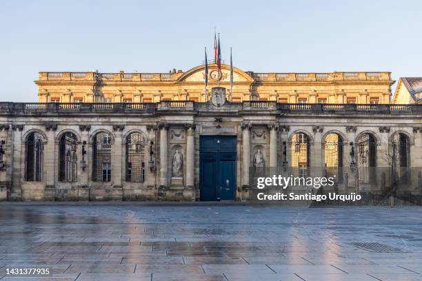 bordeaux city hall - bordeaux square stock pictures, royalty-free photos & images