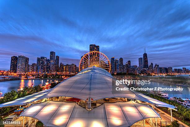 navy pier skyline - navy pier stock pictures, royalty-free photos & images