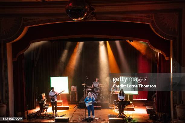 Alec O'Hanley, Molly Rankin, Sheridan Riley, Abbey Blackwell and Kerri MacLellan of Alvvays perform at Islington Assembly Hall on October 07, 2022 in...