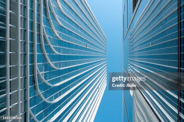 glass wall of office buildings - building elements stock pictures, royalty-free photos & images