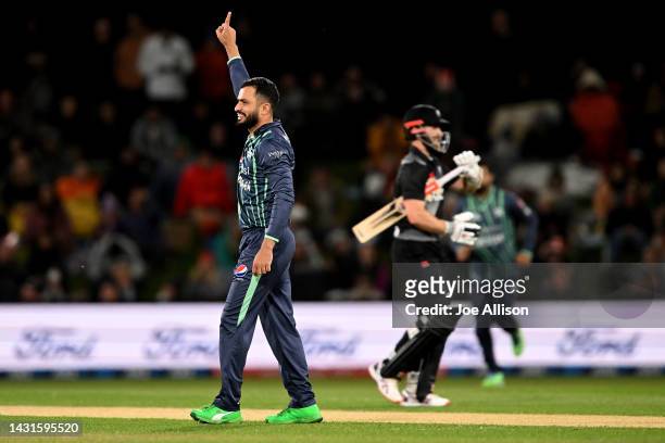 Mohammad Nawaz of Pakistan celebrates the wicket of Kane Williamson during game two of the T20 International series between New Zealand and Pakistan...