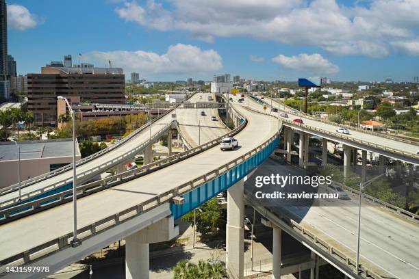 highway system in miami, florida - interstate 95 stock pictures, royalty-free photos & images