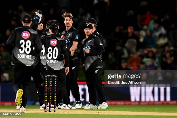 New Zealand celebrate the wicket of Shan Masood during game two of the T20 International series between New Zealand and Pakistan at Hagley Oval on...