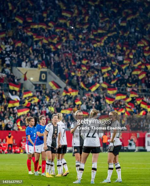 Player of Germany celebrate after the international friendly match between Germany Women's and France Women's at Rudolf-Harbig-Stadion on October 07,...