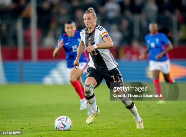Alexandra Popp of Germany in action during the international friendly match between Germany Women's and France Women's at Rudolf-Harbig-Stadion on...