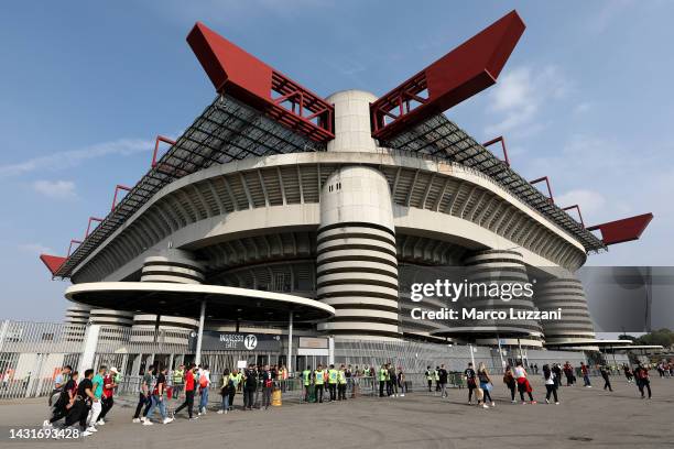 General view of the outside of the stadium prior to kick off of the Serie A match between AC Milan and Juventus at Stadio Giuseppe Meazza on October...