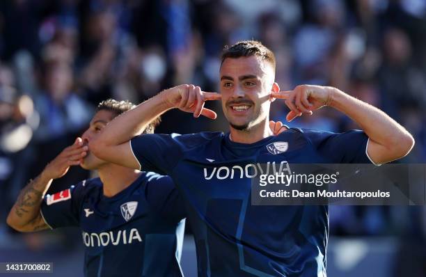 Philipp Forster of VfL Bochum celebrates after scoring their team's third goal during the Bundesliga match between VfL Bochum 1848 and Eintracht...