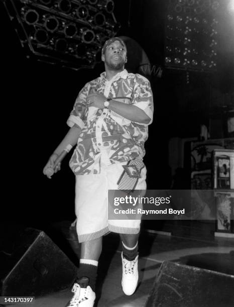 Biv Rapper 115 Bell Biv Devoe In 1991 Photos & High Res Pictures - Getty Images
