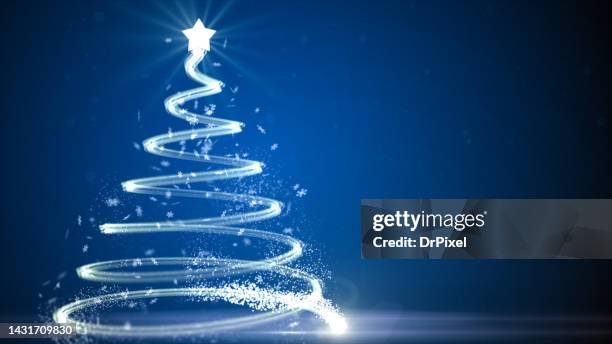 abstract glowing christmas tree - magie de noel stockfoto's en -beelden