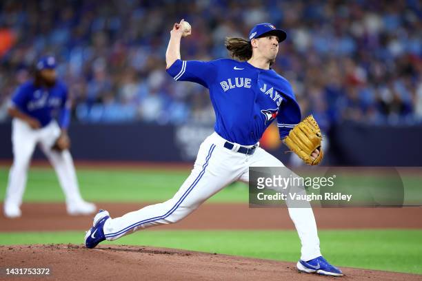 Kevin Gausman of the Toronto Blue Jays throws a pitch against the Seattle Mariners during the first inning in game two of the American League Wild...