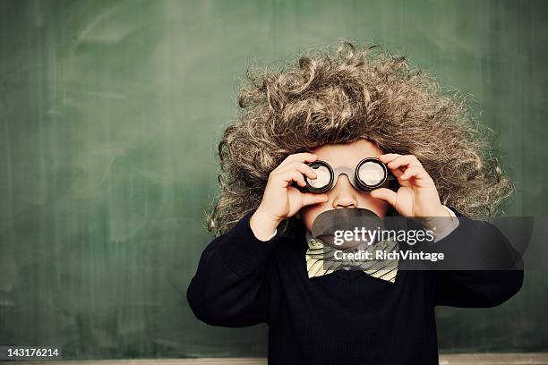 little genius - children binocular stockfoto's en -beelden