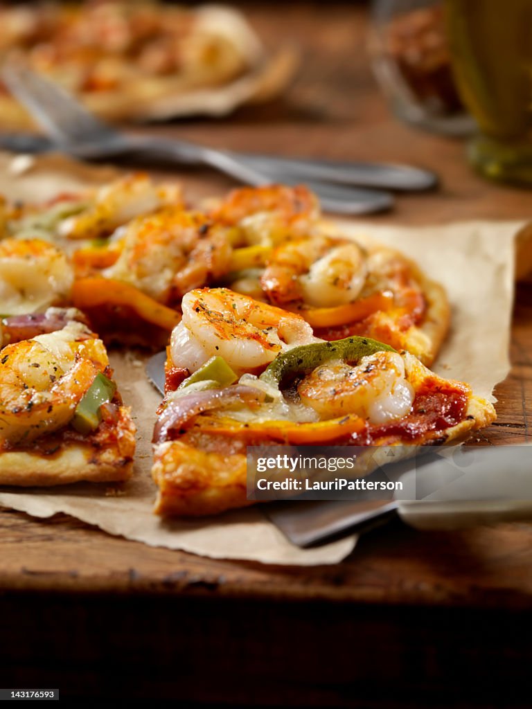 Grilled Shrimp and Roasted Pepper Pizza