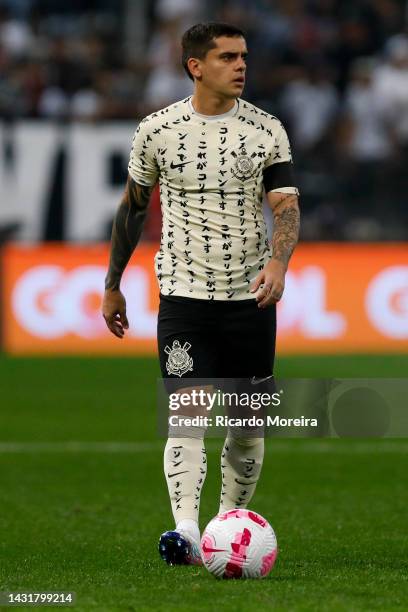 Fagner of Corinthians looks on during the match between Corinthians and Athletico Paranaense as part of Brasileirao Series A 2022 at Neo Quimica...
