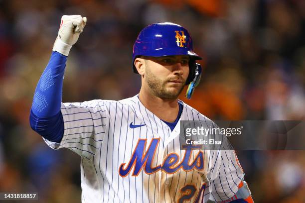 Pete Alonso of the New York Mets hits a solo home run off of Nick Martinez of the San Diego Padres during the fifth inning in game two of the Wild...