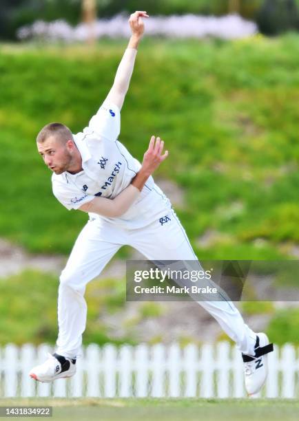 Fergus O'Neill of the Bushrangers bowls during the Sheffield Shield match between South Australia and Victoria at Karen Rolton Oval, on October 09 in...