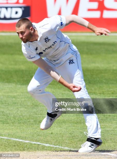 Fergus O'Neill of the Bushrangers bowls during the Sheffield Shield match between South Australia and Victoria at Karen Rolton Oval, on October 09 in...