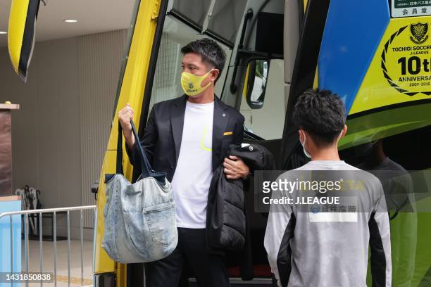 Head coach Yu TOKISAKI of Tochigi SC is seen on arrival at the stadium prior to the J.LEAGUE Meiji Yasuda J2 40th Sec. Match between FC Machida...