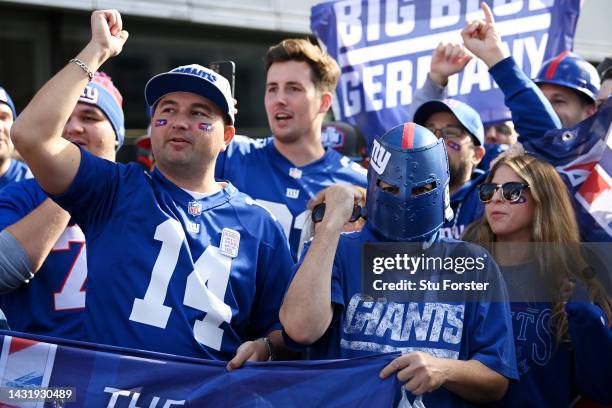 New York Giants fans show their support outside the stadium prior to the NFL match between New York Giants and Green Bay Packers at Tottenham Hotspur...