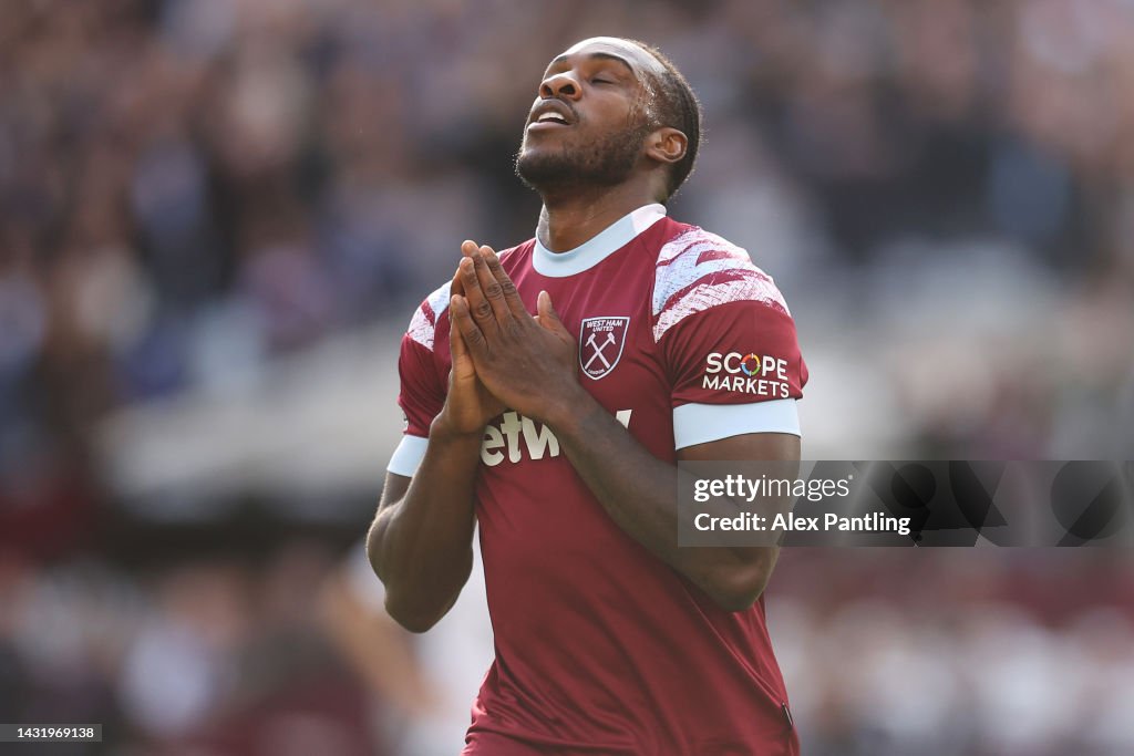 West Ham United v Fulham FC - Premier League