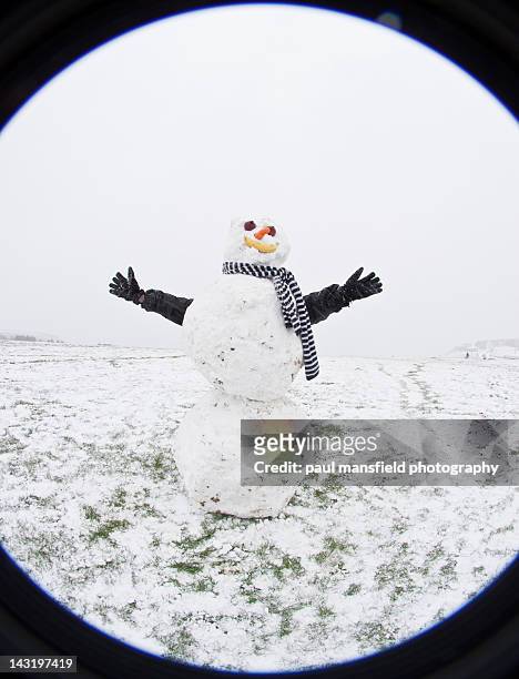snowman with outstretched arms - マスキング効果 ストックフォトと画像
