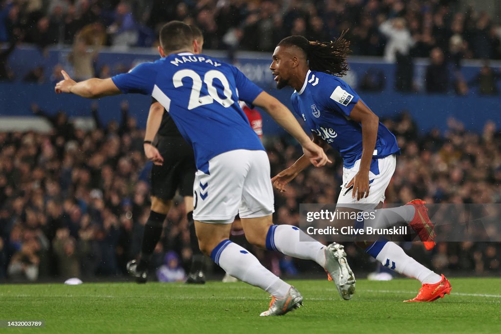 Everton FC v Manchester United - Premier League
