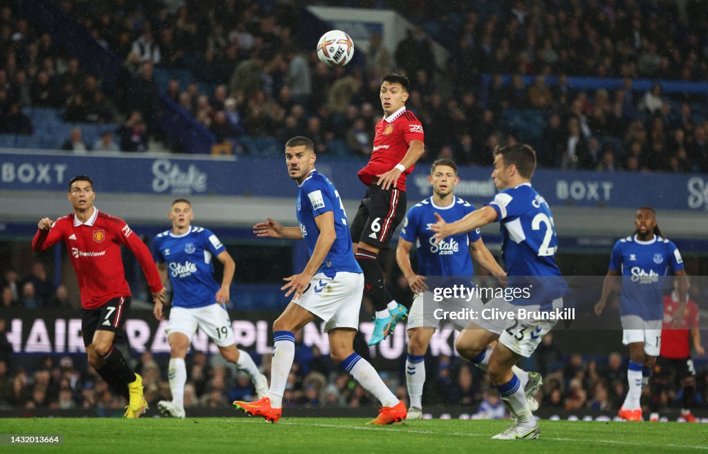 Everton FC v Manchester United - Premier League