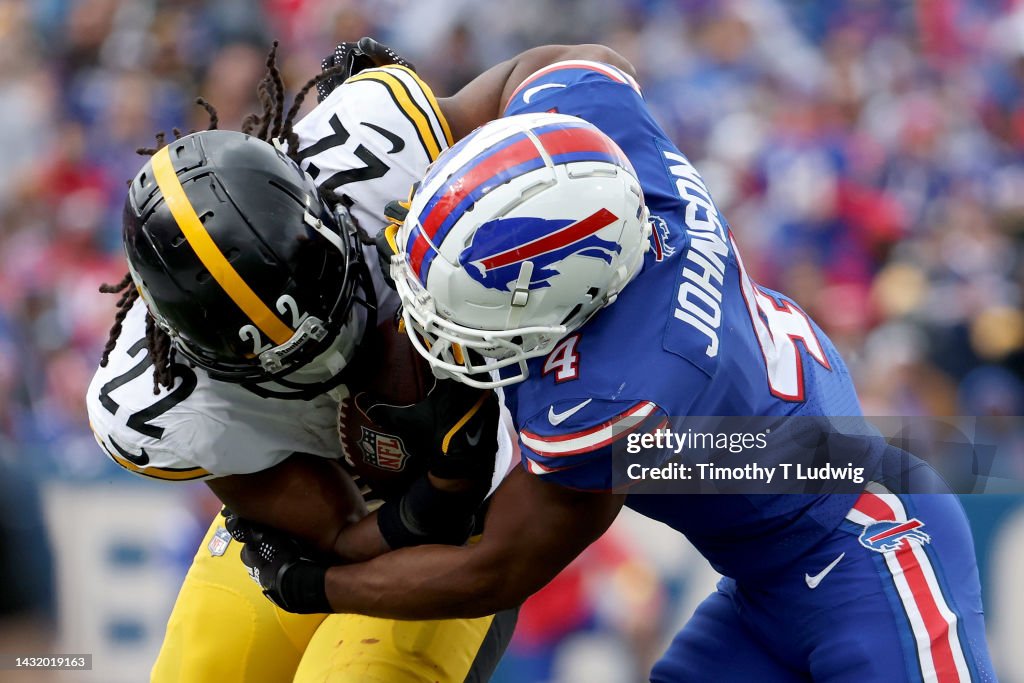 Pittsburgh Steelers v Buffalo Bills