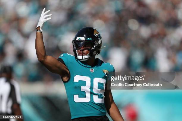 Jamal Agnew of the Jacksonville Jaguars hypes up the crowd during the fourth quarter of the game against the Houston Texans at TIAA Bank Field on...