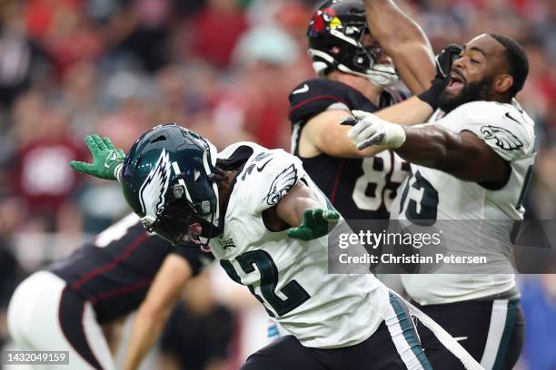 Von Wallace of the Philadelphia Eagles and Deon Cain of the Philadelphia Eagles celebrate after a missed field goal during the fourth quarter against...