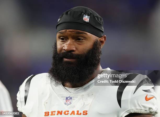 Samaje Perine of the Cincinnati Bengals warms up during pregame prior to facing the Baltimore Ravens at M&T Bank Stadium on October 09, 2022 in...