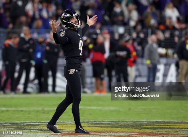 Justin Tucker of the Baltimore Ravens reacts after kicking a field goal in the third quarter against the Cincinnati Bengals at M&T Bank Stadium on...